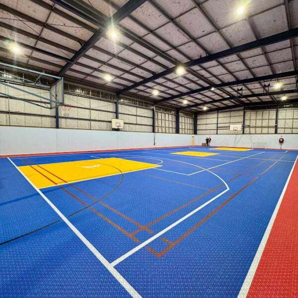Indoor Slam Man multi-sport court tiles for Stawell College